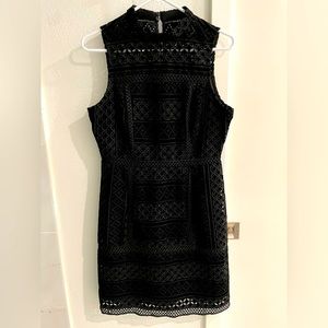 Velvety laser cut lace Guess Dress for holidays. Women’s medium.